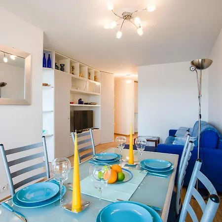 Passy Azur AP4242 by Riviera Holiday Homes Nizza Exterior foto